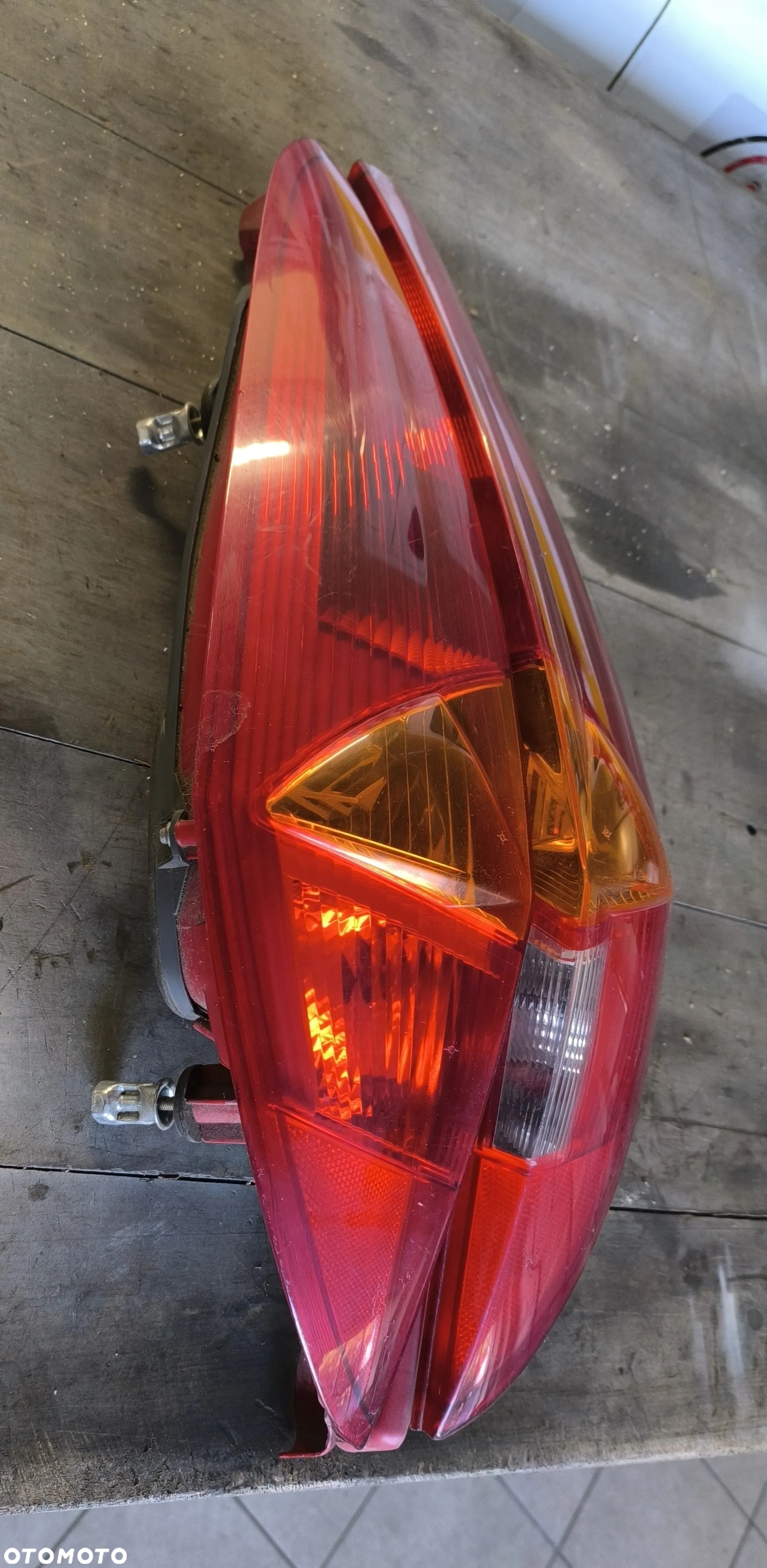 lampy tył fiat punto II 3D. - 3