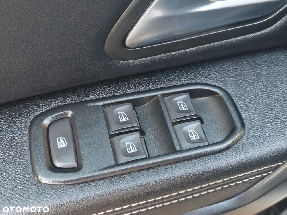 Dacia Duster 1.3 TCe FAP Prestige EU6d - 12