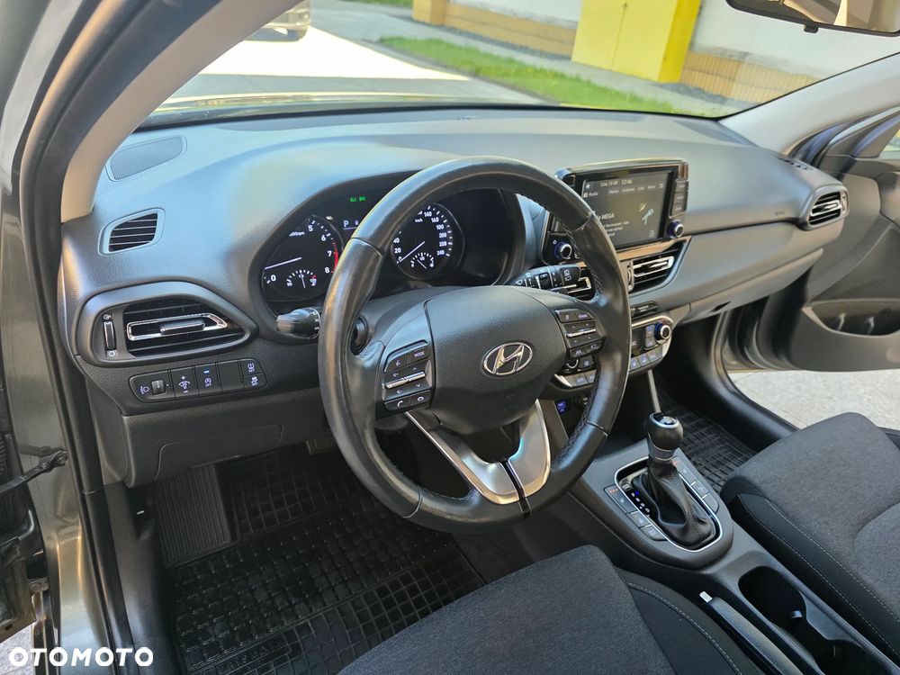Hyundai i30 1.5 T-GDI 48V Comfort DCT - 25