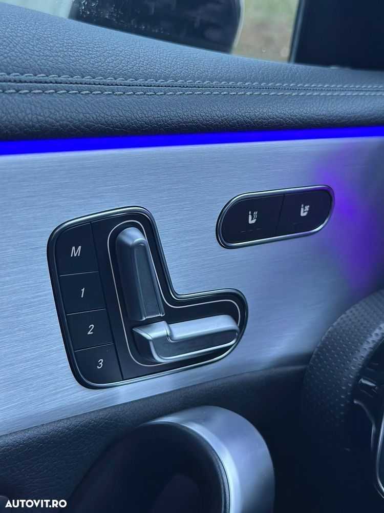 Mercedes-Benz CLA 220 4MATIC 7G-DCT AMG Line - 15