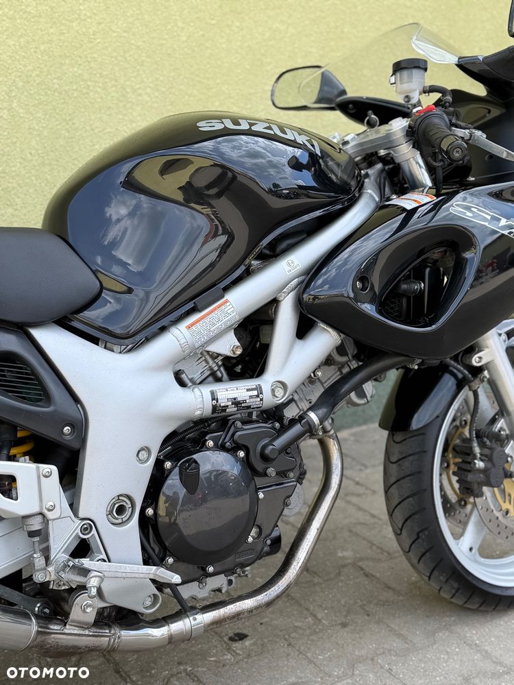 Suzuki SV - 15