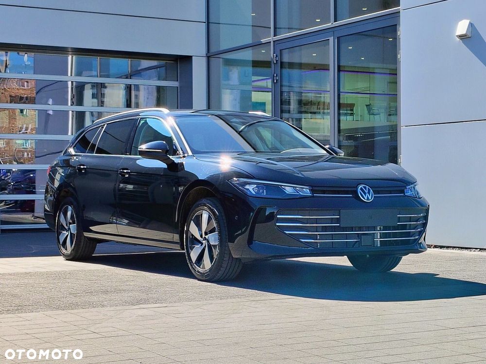 Volkswagen Passat - 3