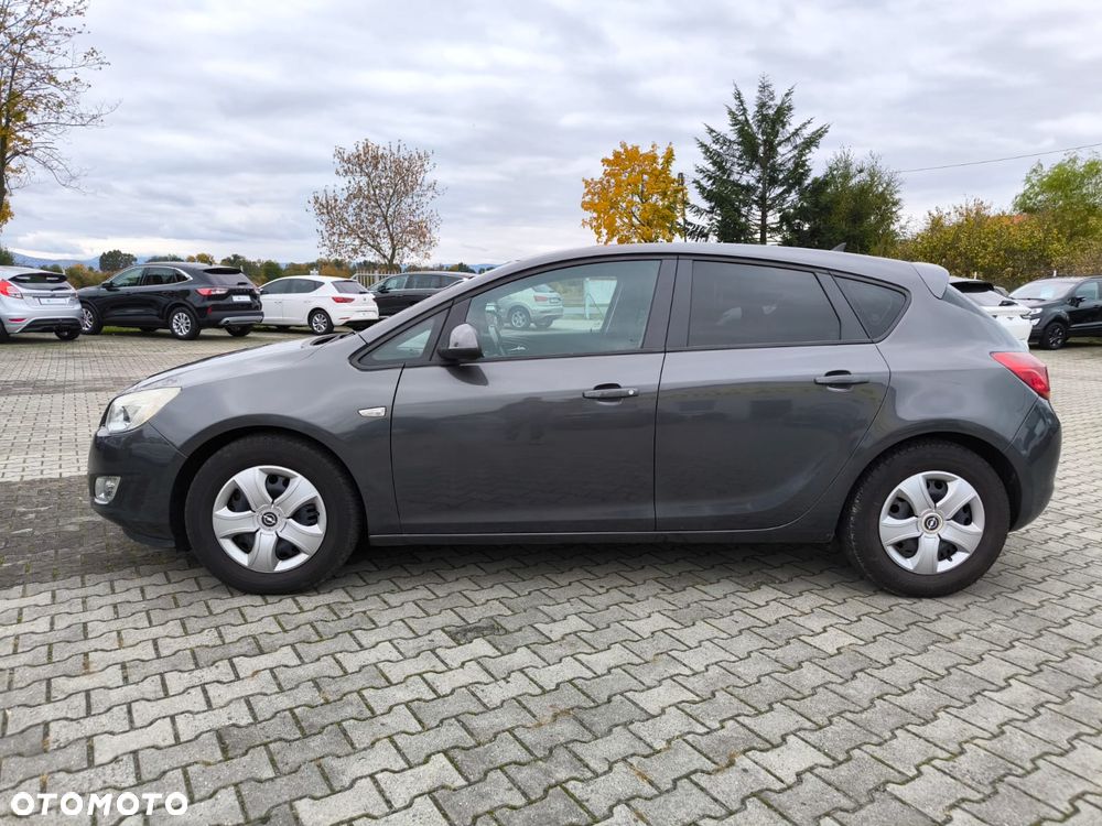 Opel Astra 1.7 CDTI Cosmo - 2