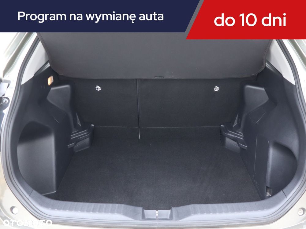 Toyota Yaris Cross - 14