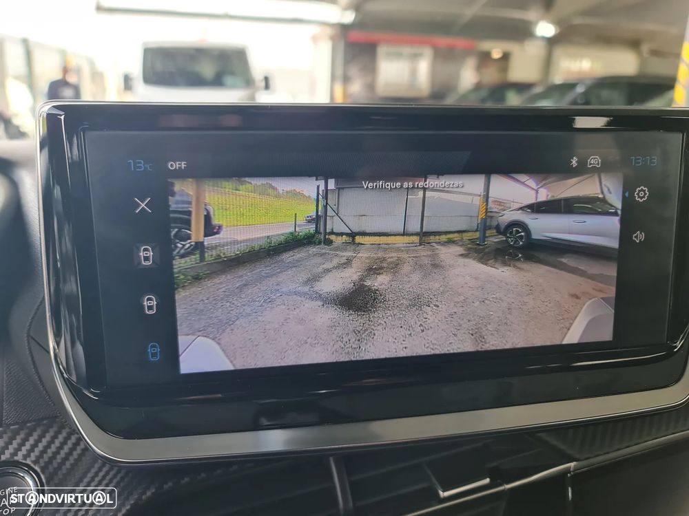 Peugeot 2008 1.2 PureTech Allure Pack - 44