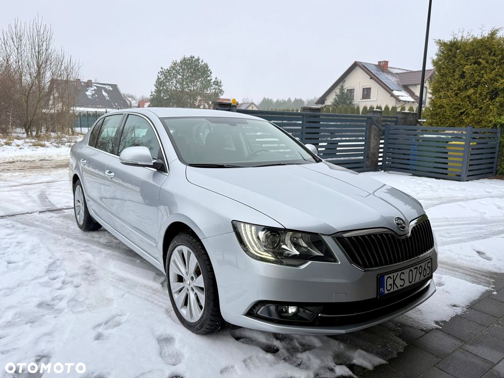 Skoda Superb 1.8 TSI DSG Exclusive - 31