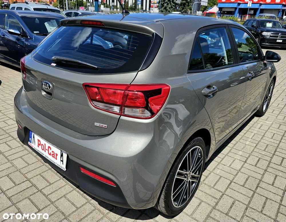 Kia Rio 1.0 T-GDI 100 Dream-Team Edition - 8