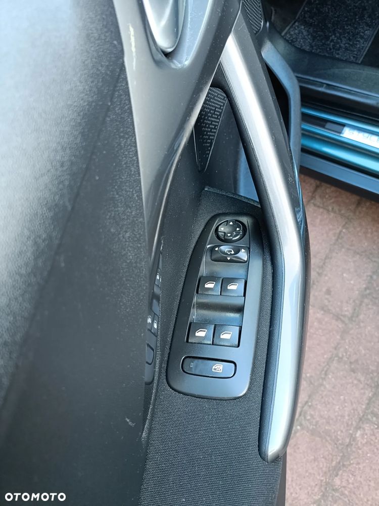 Peugeot 2008 PureTech 82 Style - 11