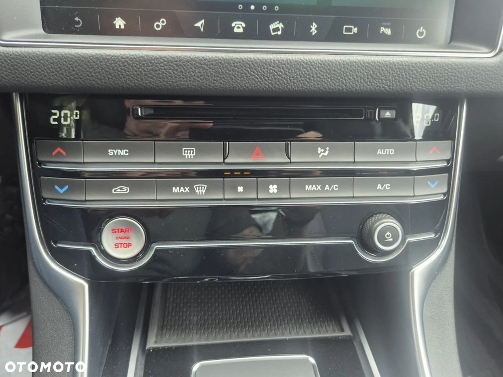 Jaguar XF 20d Prestige - 20