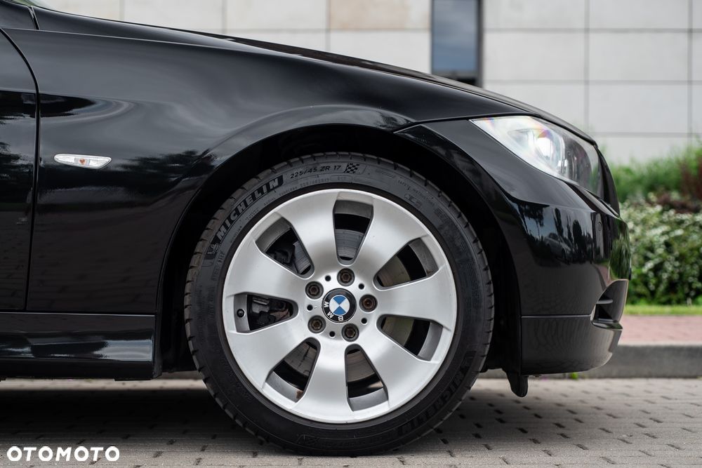 BMW Seria 3 - 22