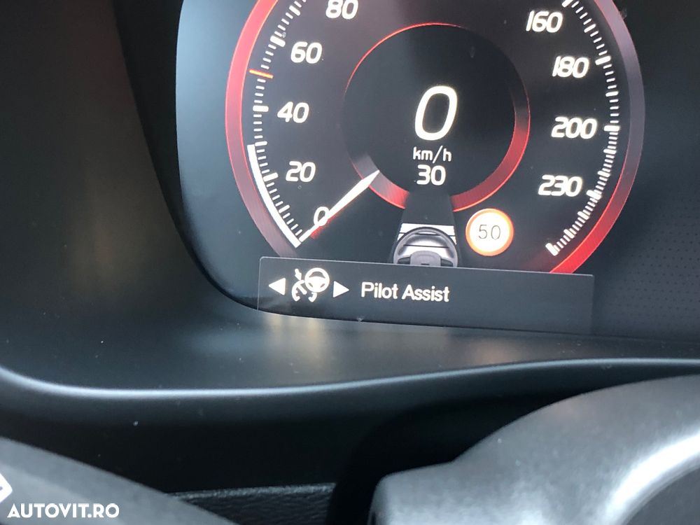 Volvo XC 40 - 12