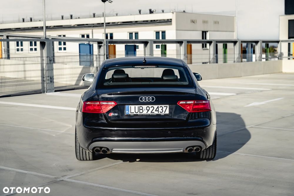 Audi S5 Coupé 4.2 Quattro - 5