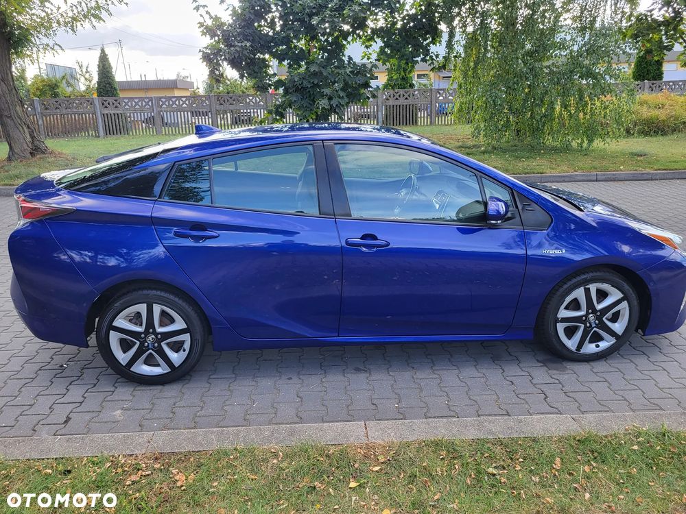 Toyota Prius Plug-in 1.8 Hybrid Executive - 7