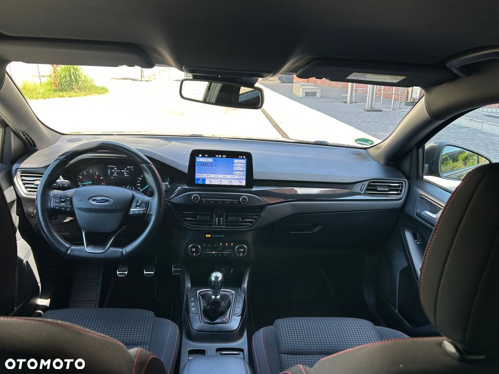 Ford Focus 1.5 EcoBoost STart-Stopp-System ST-LINE - 21