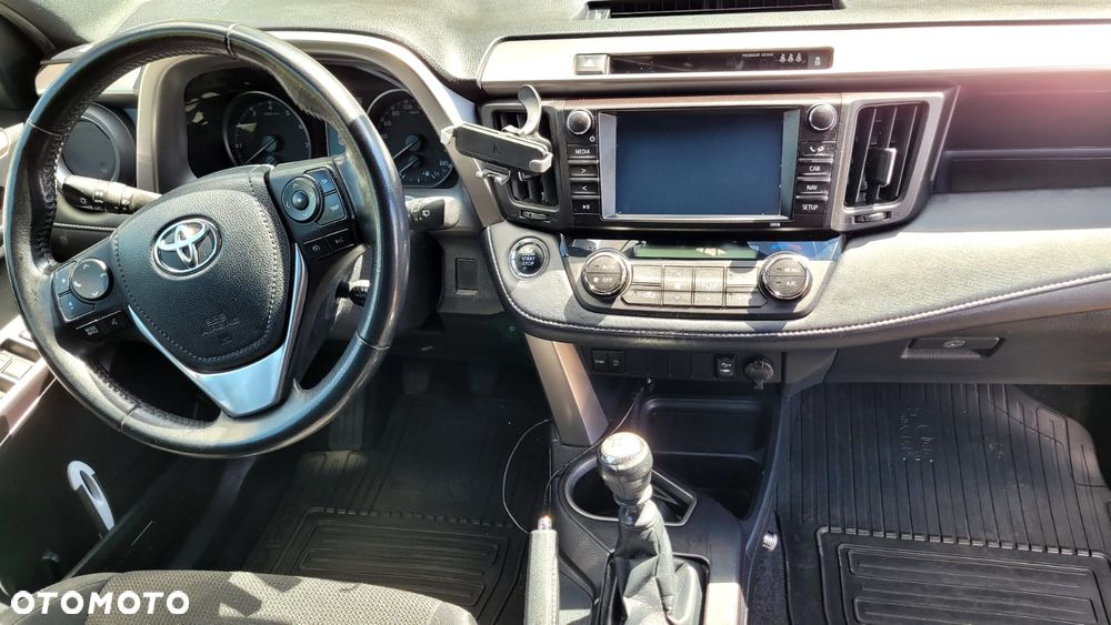 Toyota RAV4 2.0 Premium 4x4 - 6