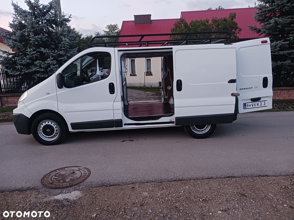 Renault Trafic - 13