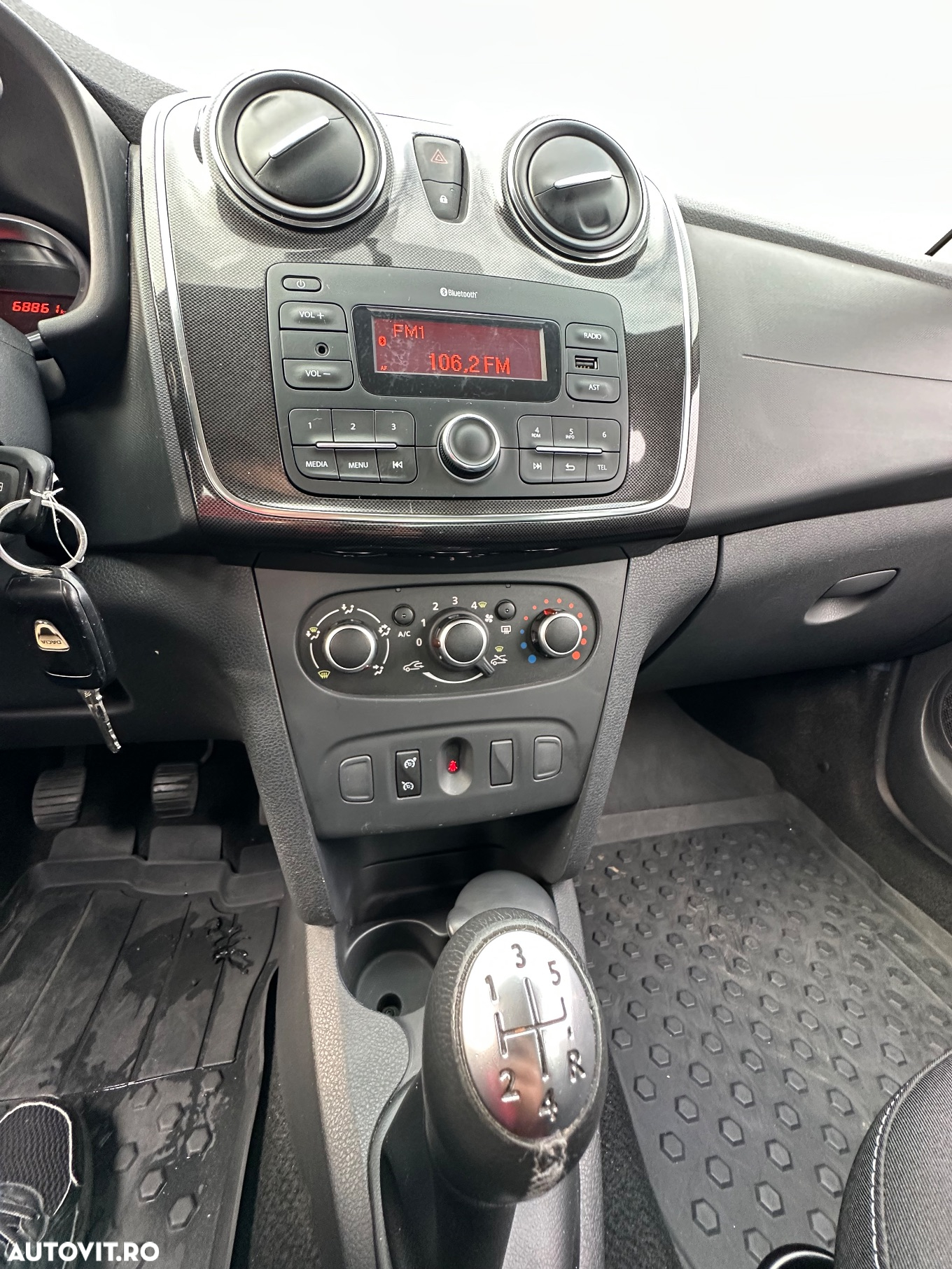 Dacia Logan - 12