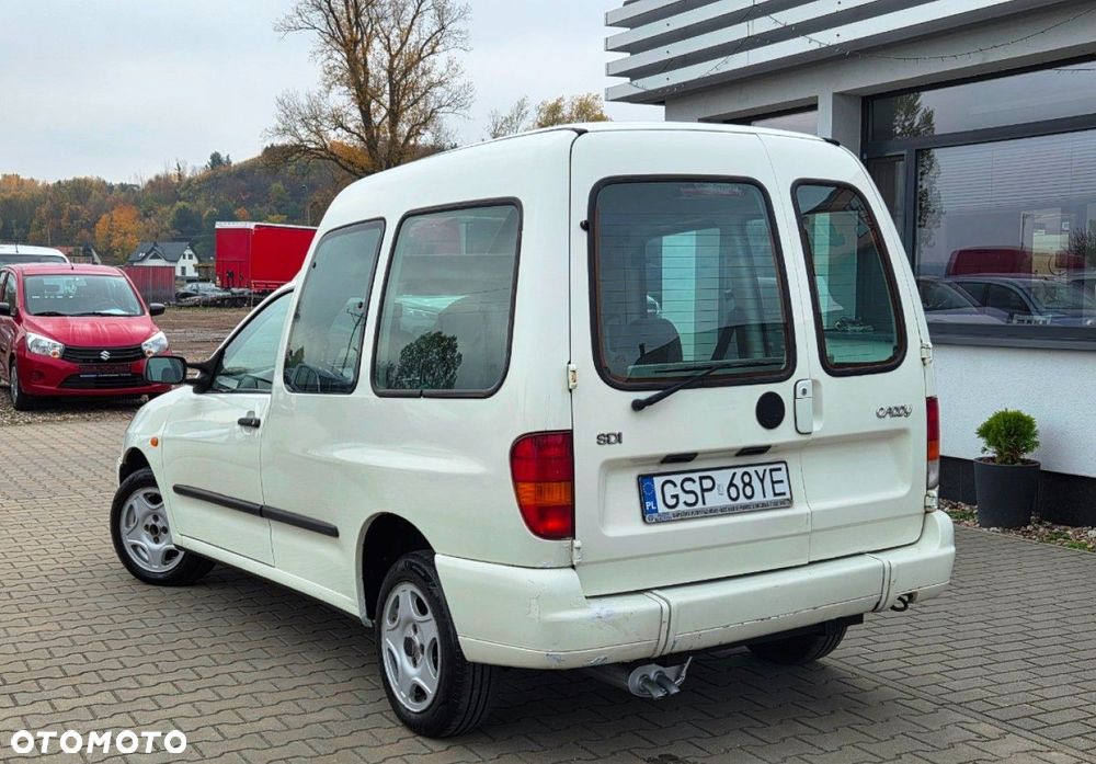 Volkswagen Caddy - 3