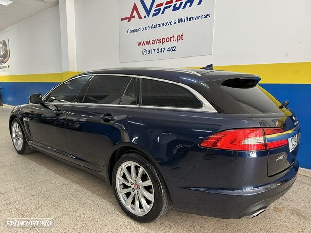 Jaguar XF Sportbrake 3.0 D V6 Premium Luxury - 5