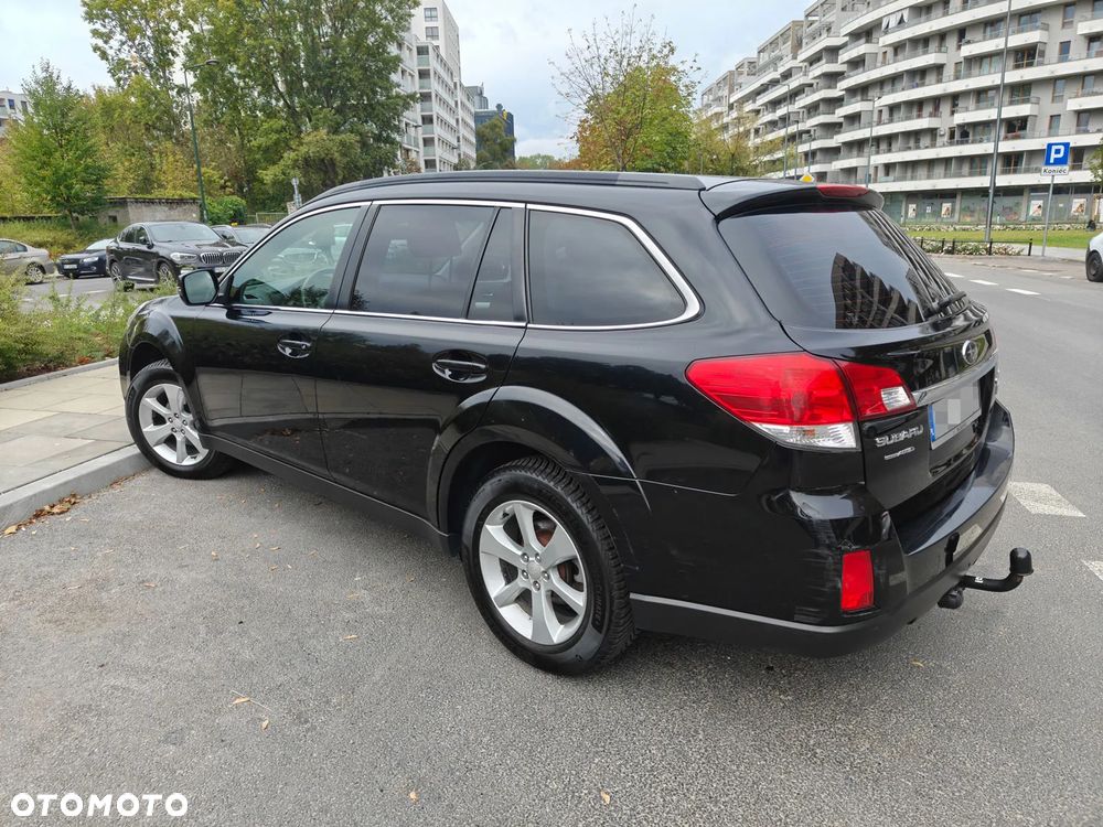 Subaru Outback 2013 photo 3
