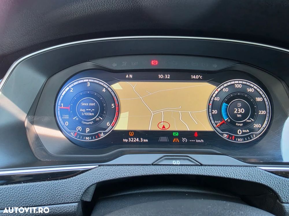 Volkswagen Passat 2.0 TDI SCR DSG Highline - 10