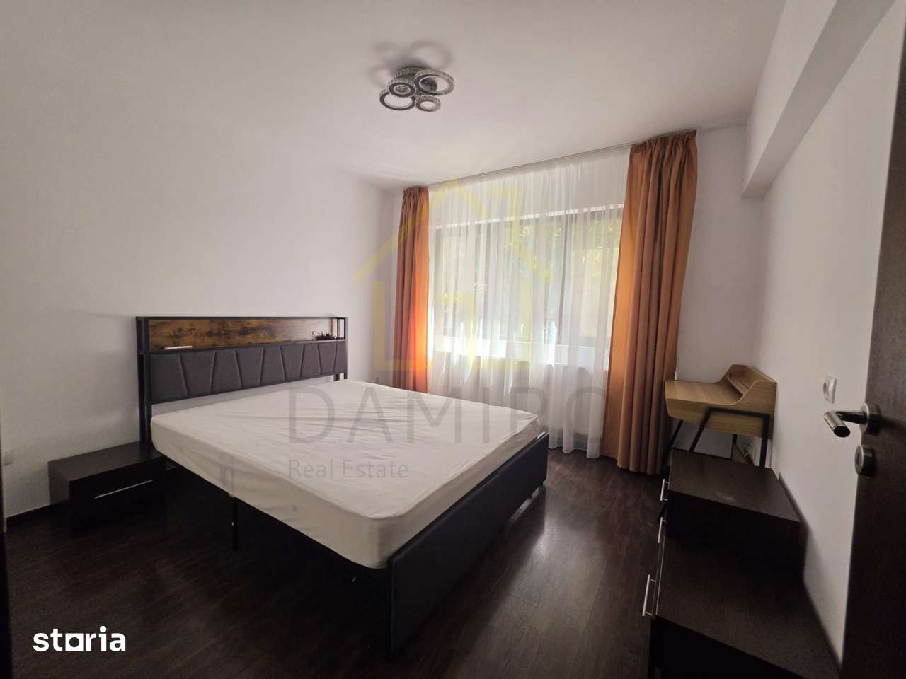 Apartament 3 camere Metrou Piata Sudului Bd. Obregia 2 Locuri Parcare — fotografia 2