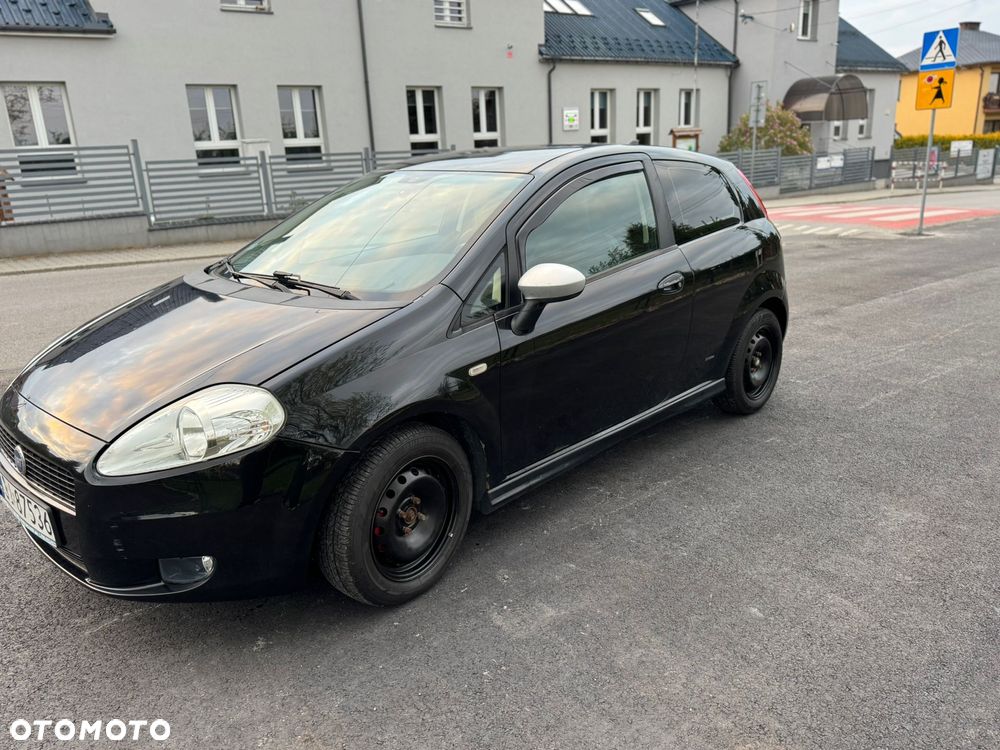 Fiat Grande Punto - 1