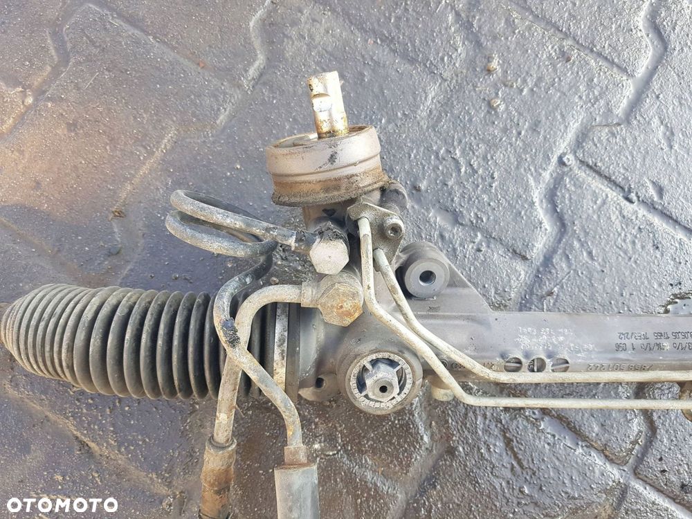 AUDI A4 B7 04-07r MAGLOWNICA PRZEKŁADNIA EUROPA 8E1422105C - 6