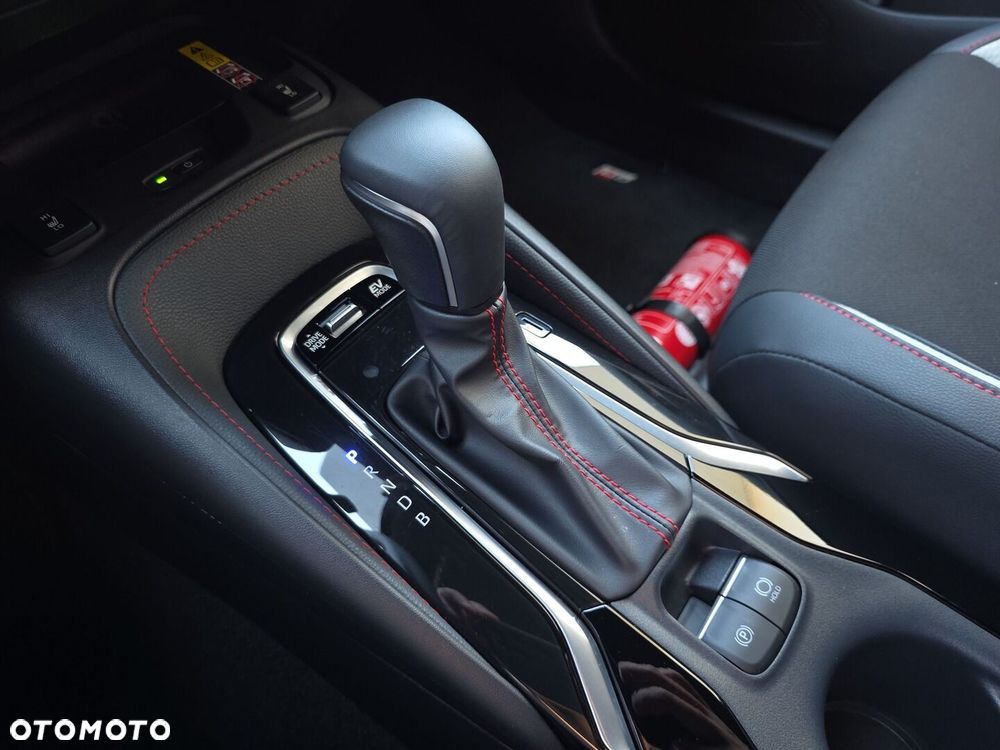 Toyota Corolla 1.8 Hybrid GR Sport Dynamic - 27