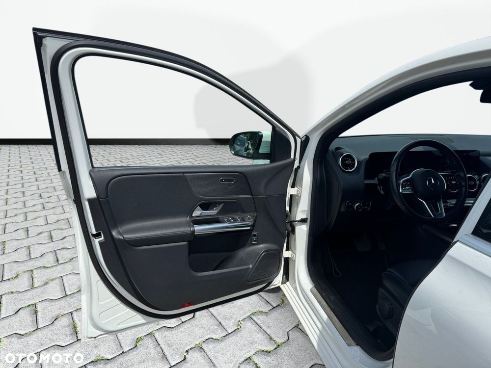 Mercedes-Benz Klasa B 200 d Progressive 8G-DCT - 11