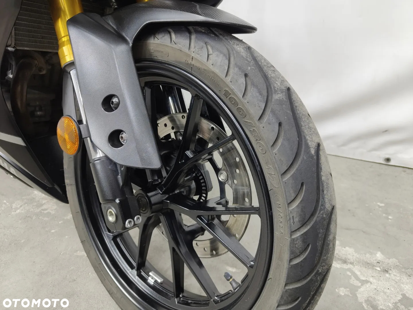 Yamaha YZF - 3