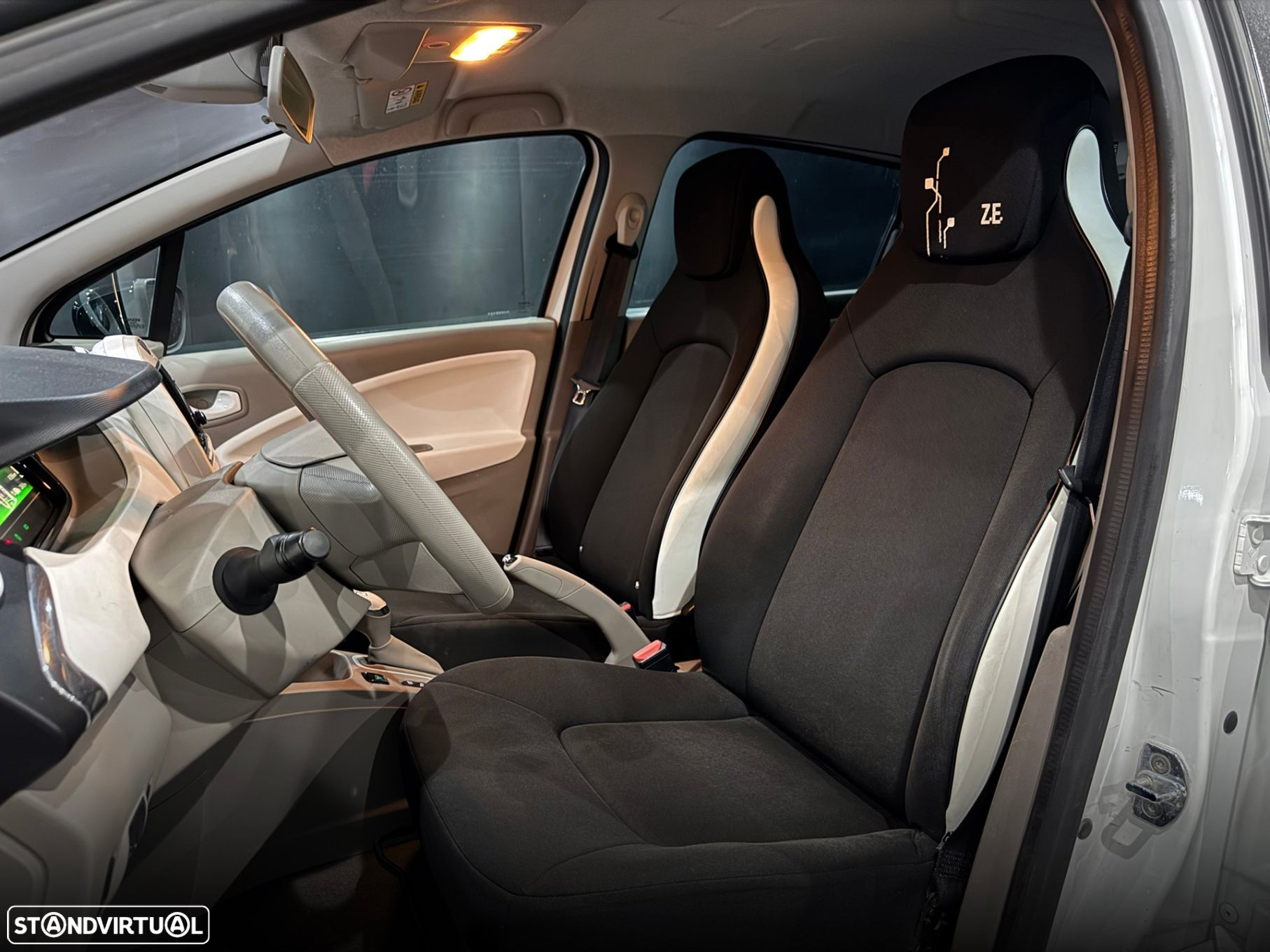 Renault Zoe - 15
