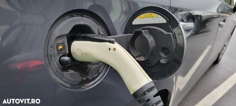 Toyota Prius ver--hybrid-life - 18