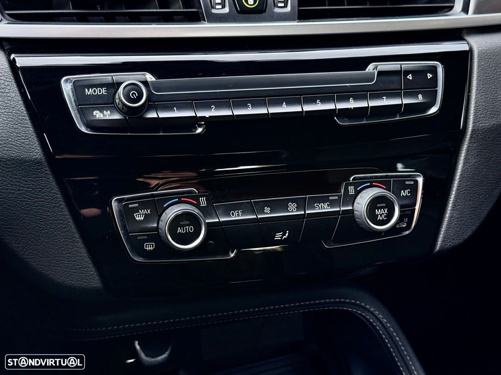 BMW X1 16 d sDrive Auto Line Sport - 16