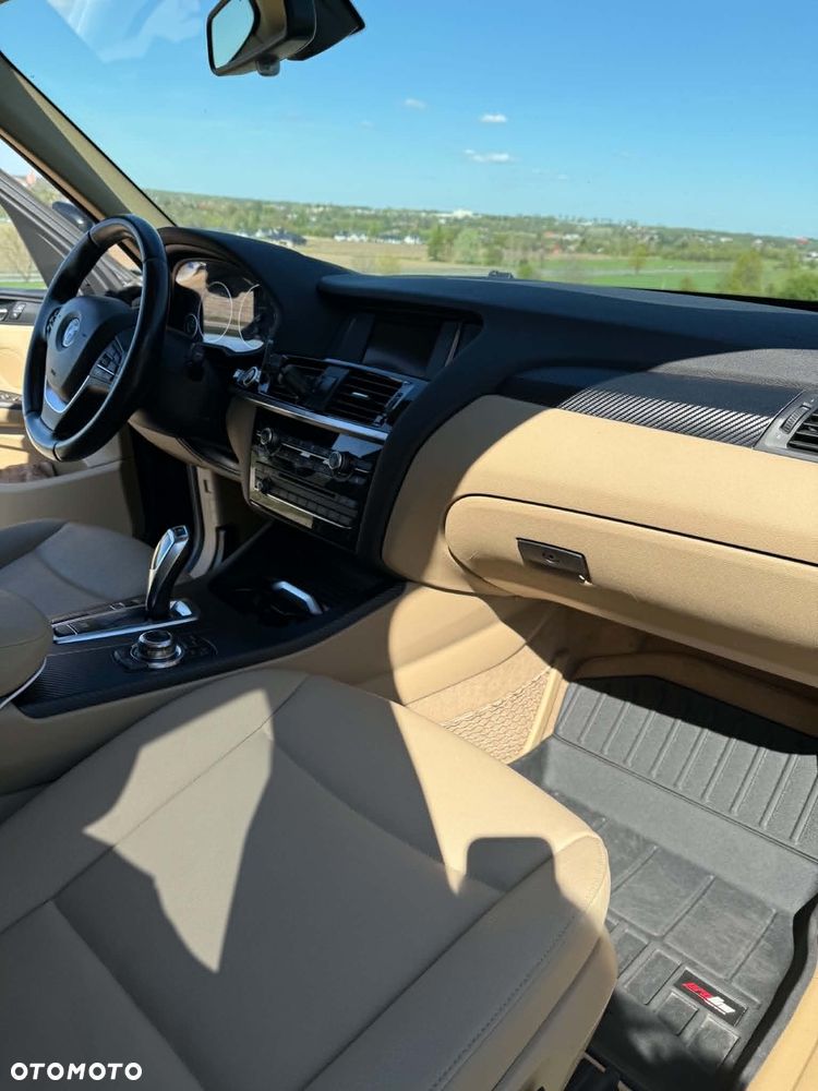 BMW X3 xDrive20d - 12