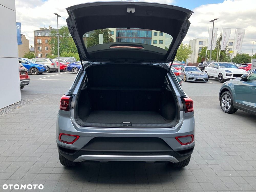 Volkswagen T-Roc - 11