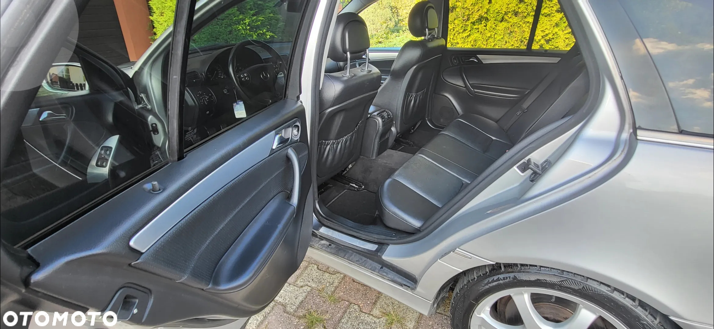 Mercedes-Benz Klasa C 200 T Kompressor Avantgarde Sport Edition - 9