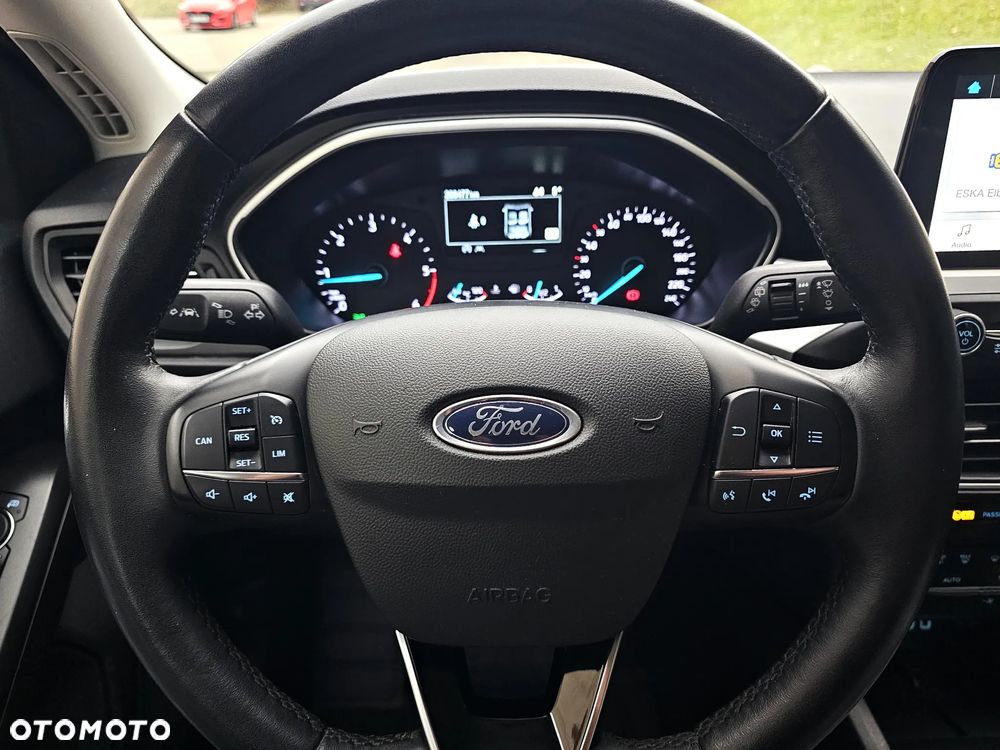 Ford Focus 1.5 EcoBlue SCR Connected - 14