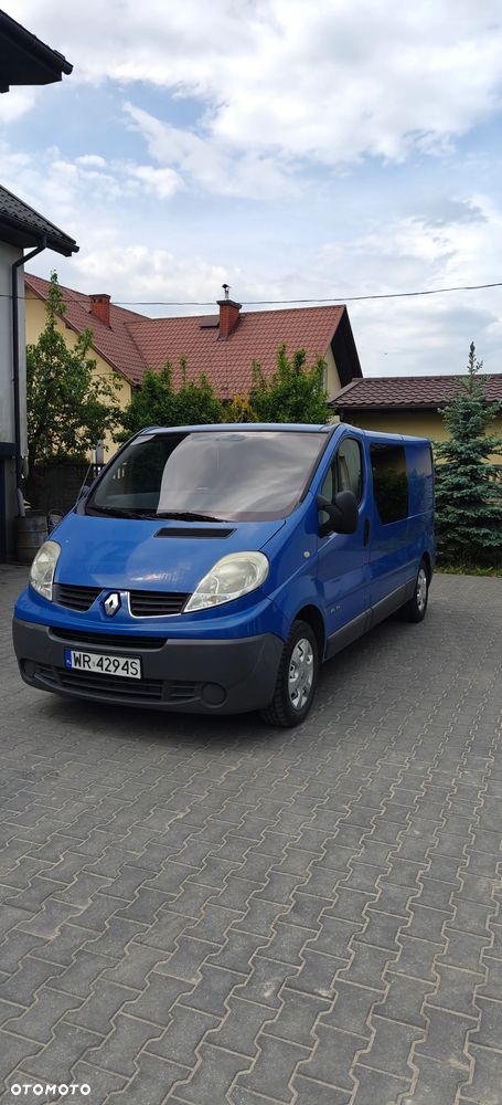 Renault TRAFIC - 1
