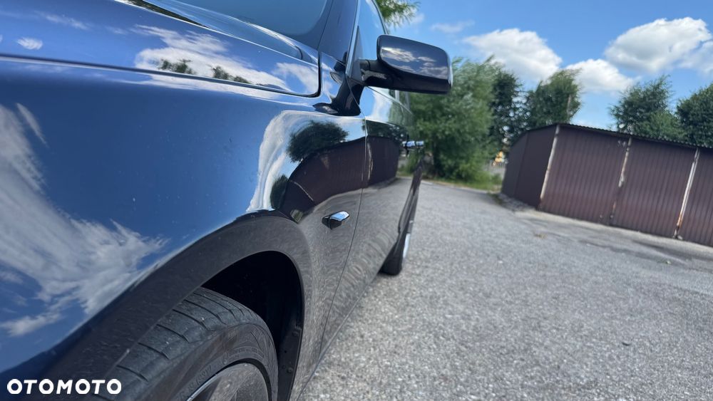 BMW Seria 5 520d Edition Fleet Sport - 15