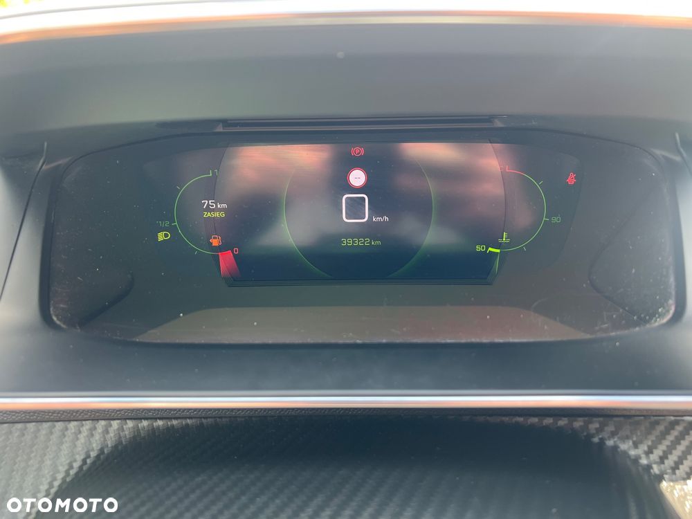 Peugeot 2008 PureTech 130 Allure - 13