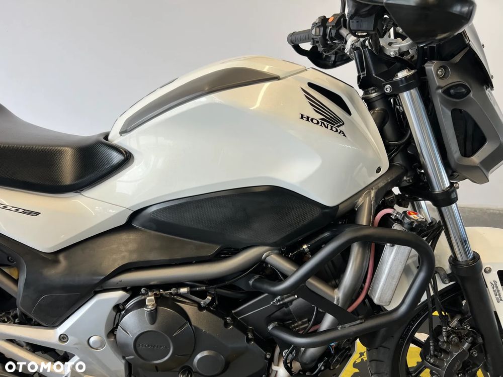 Honda NC - 23