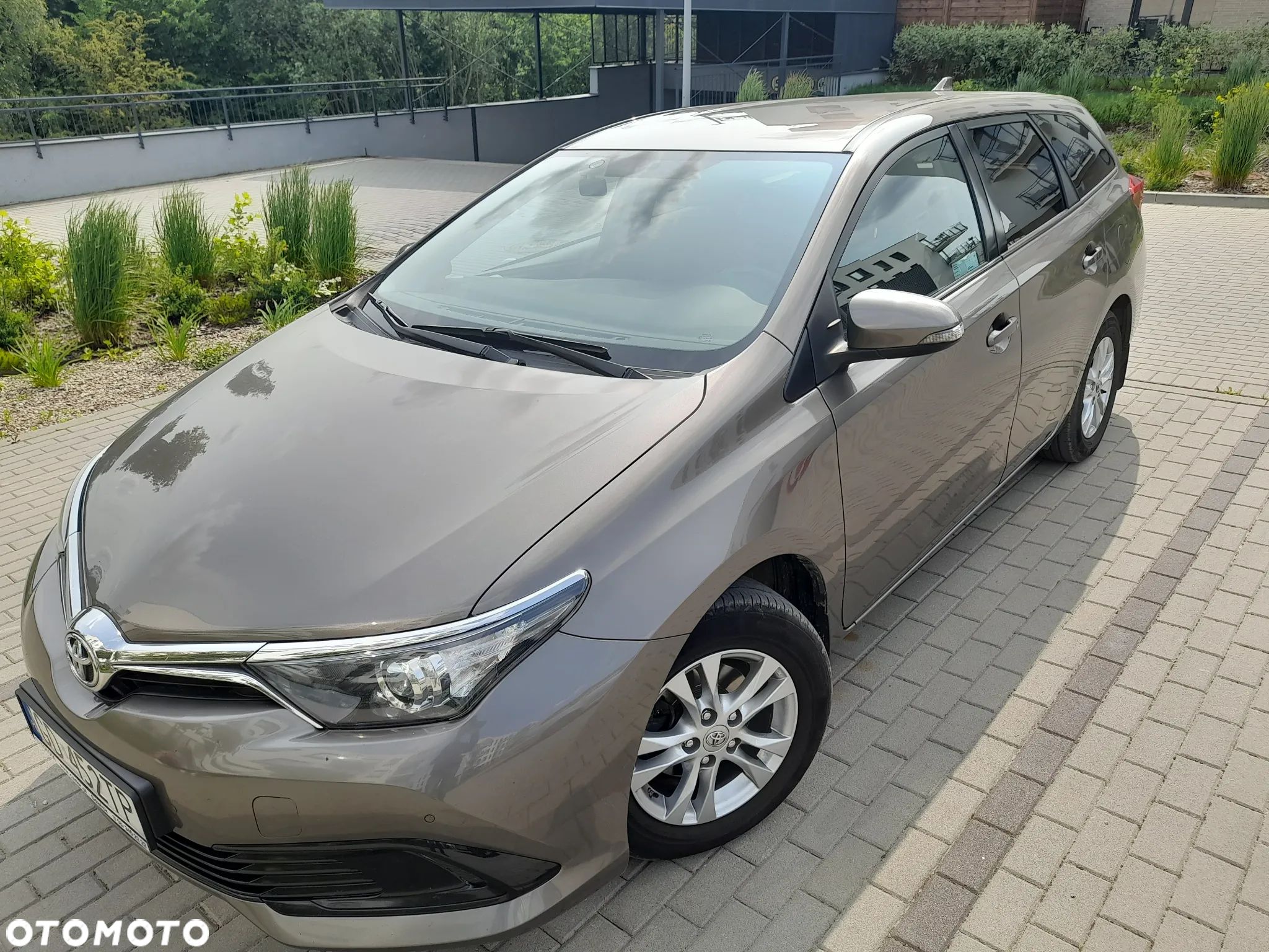 Toyota Auris 1.6 Active - 1