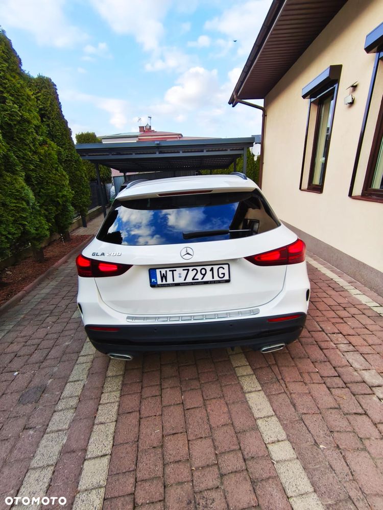 Mercedes-Benz GLA 200 AMG Line - 18