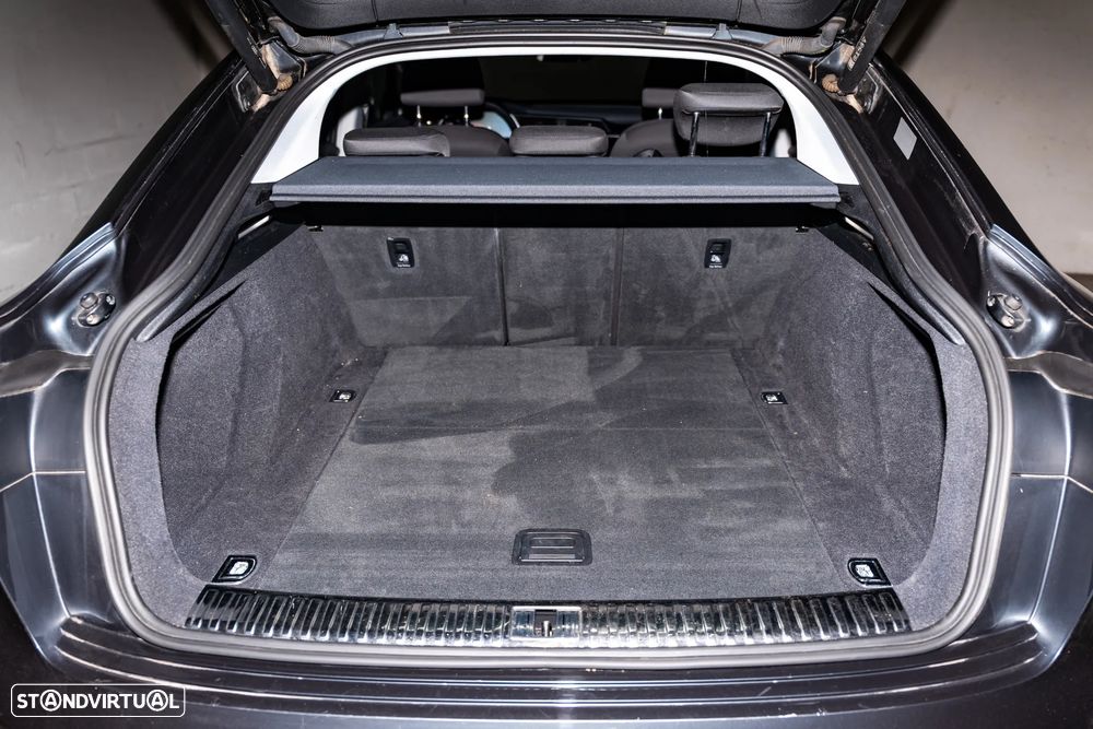 Audi e-tron Sportback 55 quattro Advanced - 21