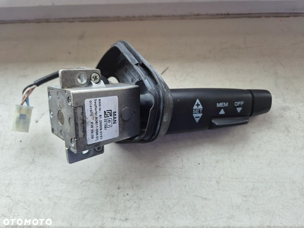 PRZEŁACZNIK MANETKA TEMPOMATU HAMULCA MAN TGX TGS TGL TGM 81255090151 - 1