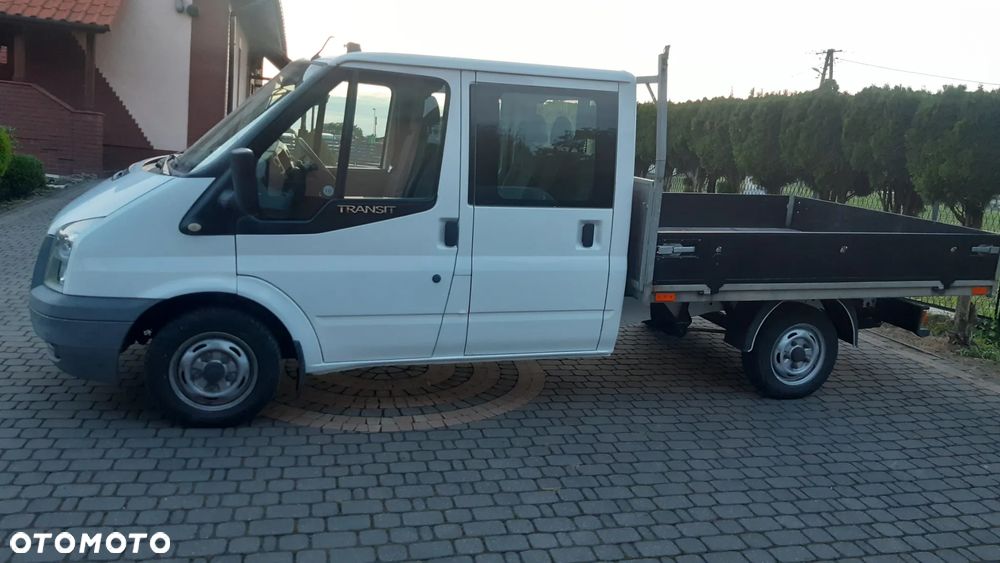 Ford Transit - 1