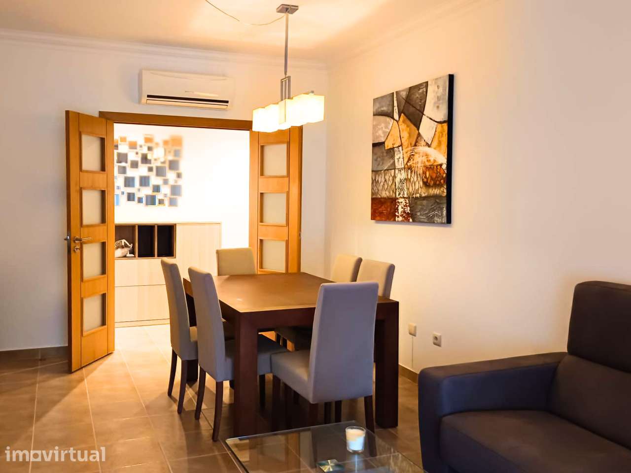 Apartamento T3 Mobilado com Garagem - Grande imagem: 2/13
