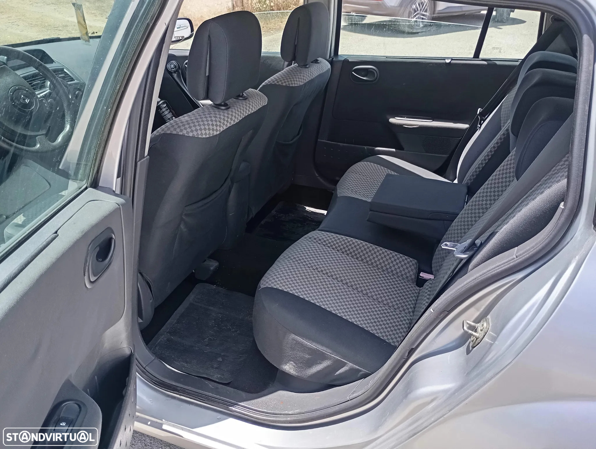 Renault Mégane Break 1.5 dCi Dynamique Luxe - 6