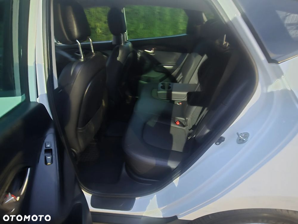 Hyundai ix35 - 24